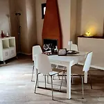Le Contrade Vakantiehuis Amelia
