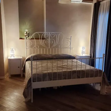 Le Contrade أميليا