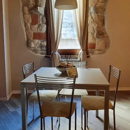 Le Contrade * أميليا