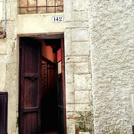 Le Contrade Сasa de vacaciones Amelia