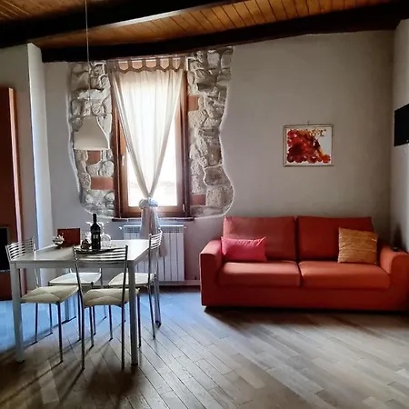 Le Contrade أميليا