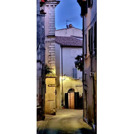 Le Contrade بيت للعطل أميليا