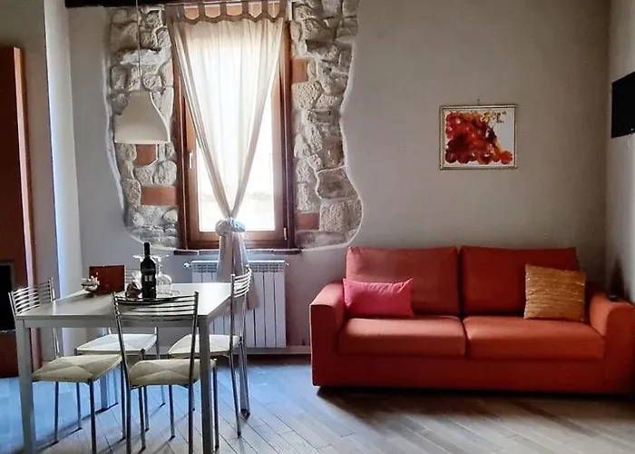 Le Contrade أميليا