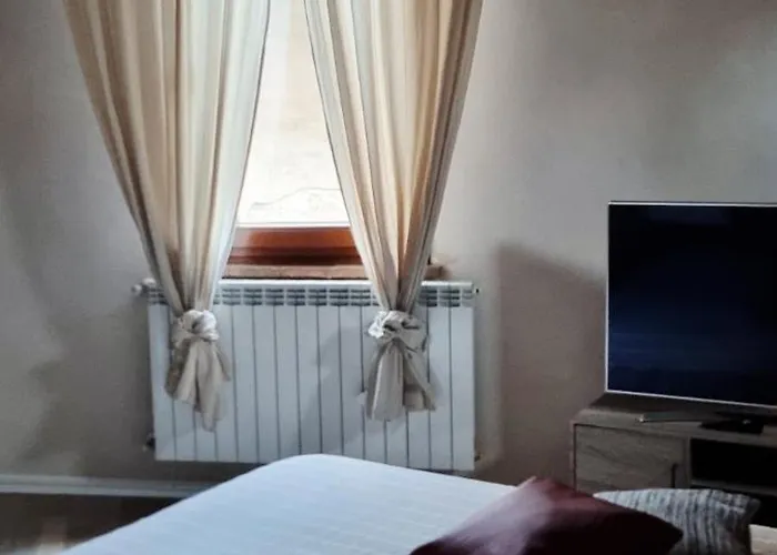 Le Contrade بيت للعطل